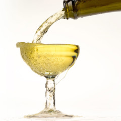 Статья - Шампанское - чем отличается от других игристых вин