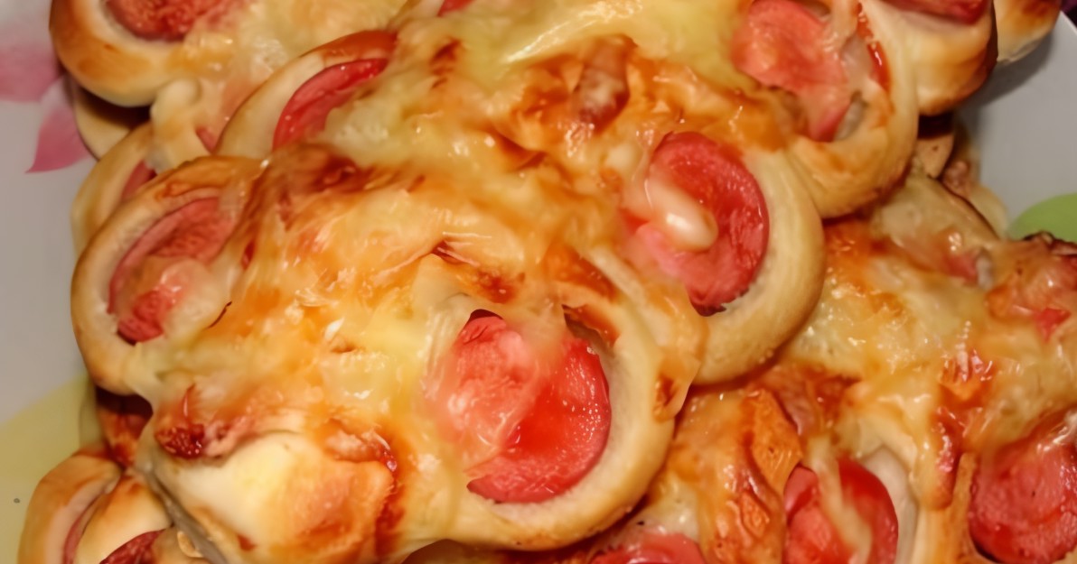 Сосиска под шубой с сыром фото
