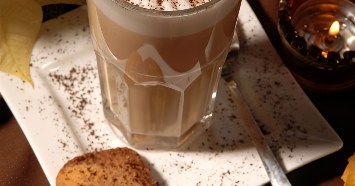 кофе мокко на белом шоколаде. капучино и мокачино. смокко. латте мокачино. капучино и мокачино.