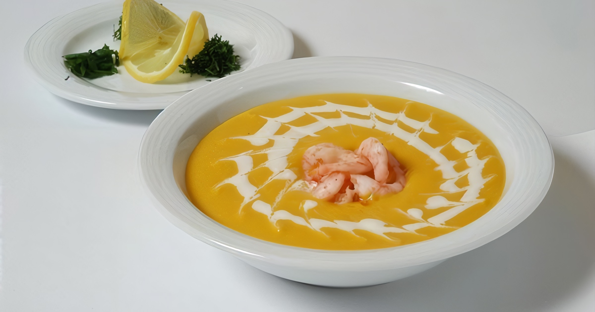 сливочный суп с лососем и креветками | Дзен