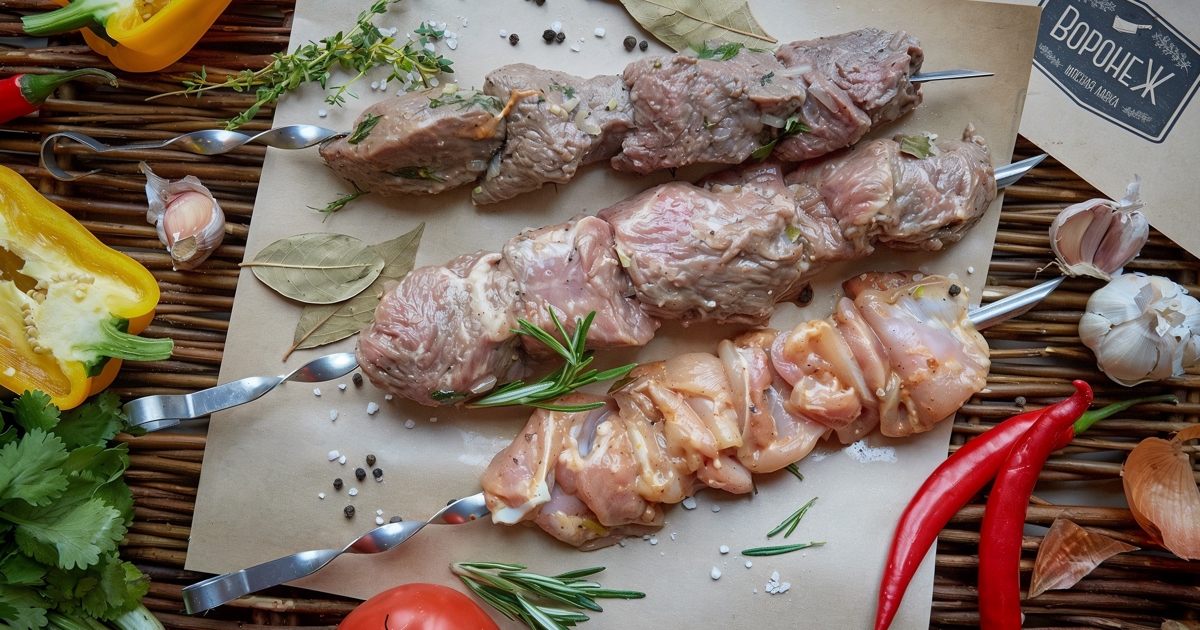 Маринад для шашлыка из говядины. Шашлык из говяжьего языка. Рецепт весеннего шашлыка. Маринад для шашлыка из кабана.