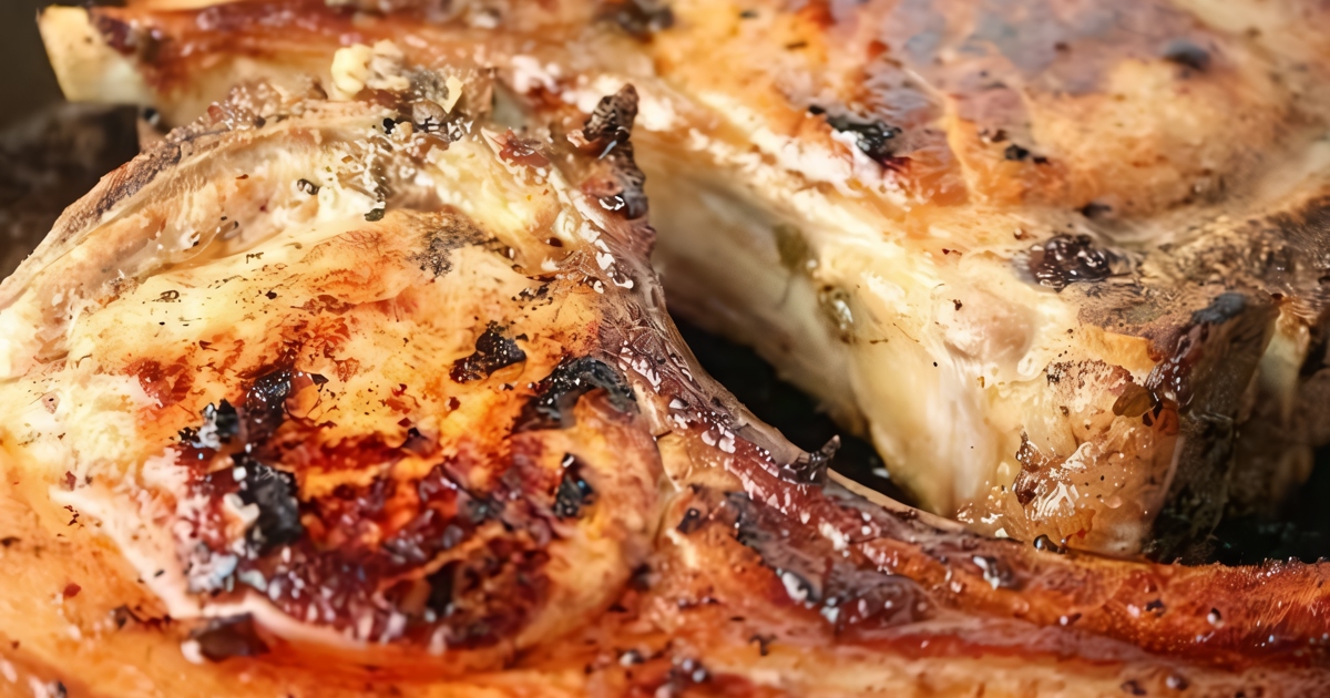Свинина на косточке в духовке вкусный рецепт с фото пошагово и видео - фотодетки.рф