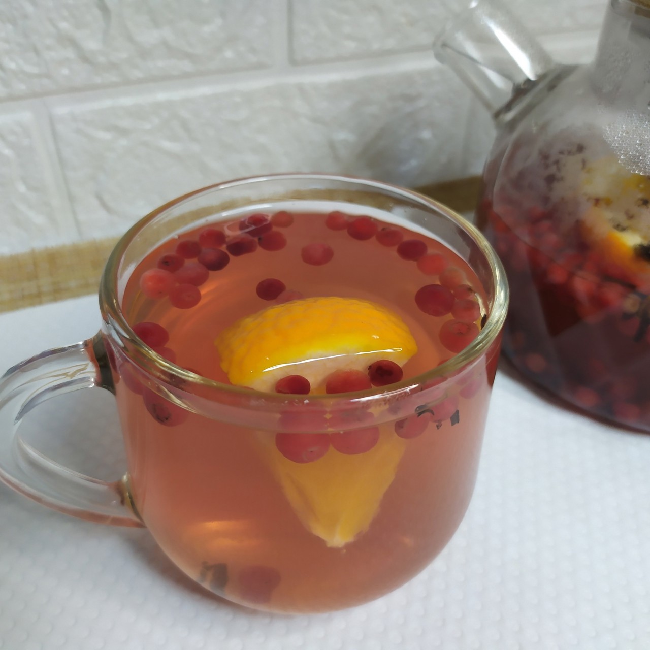 Чай с брусникой