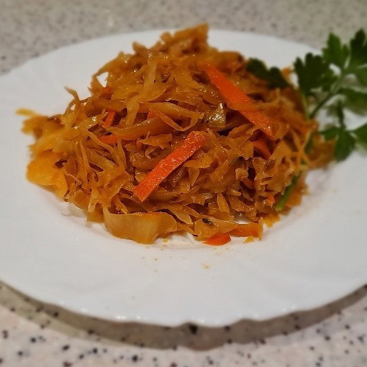 Капуста тушенная