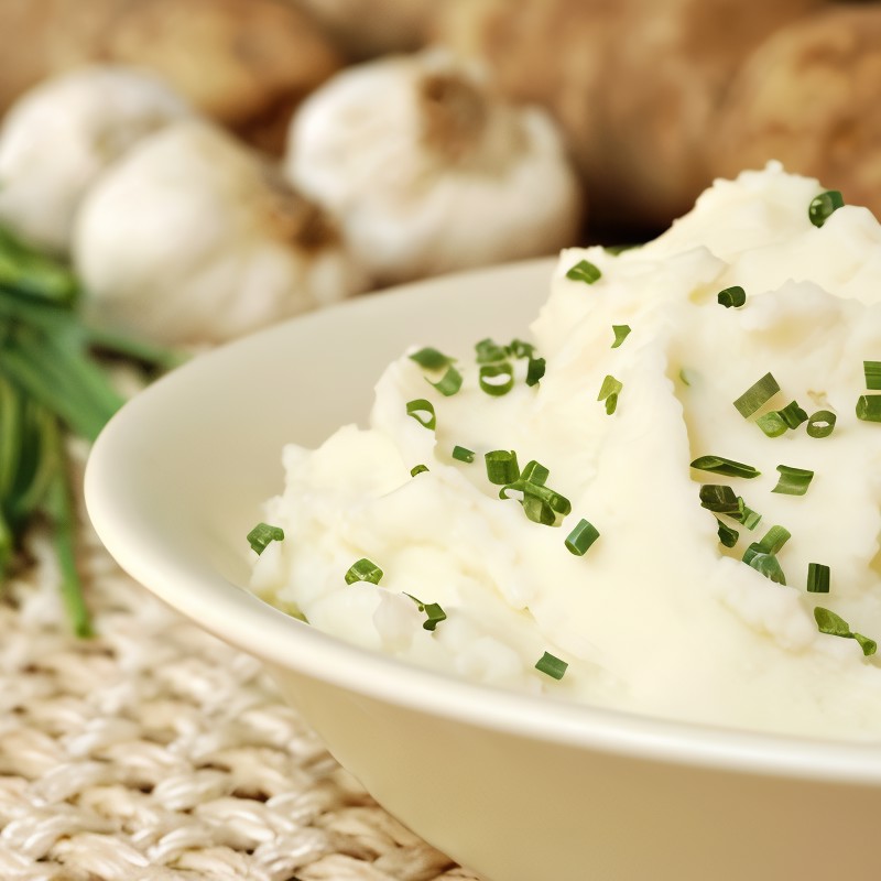 Картофельное пюре с репой и чесноком