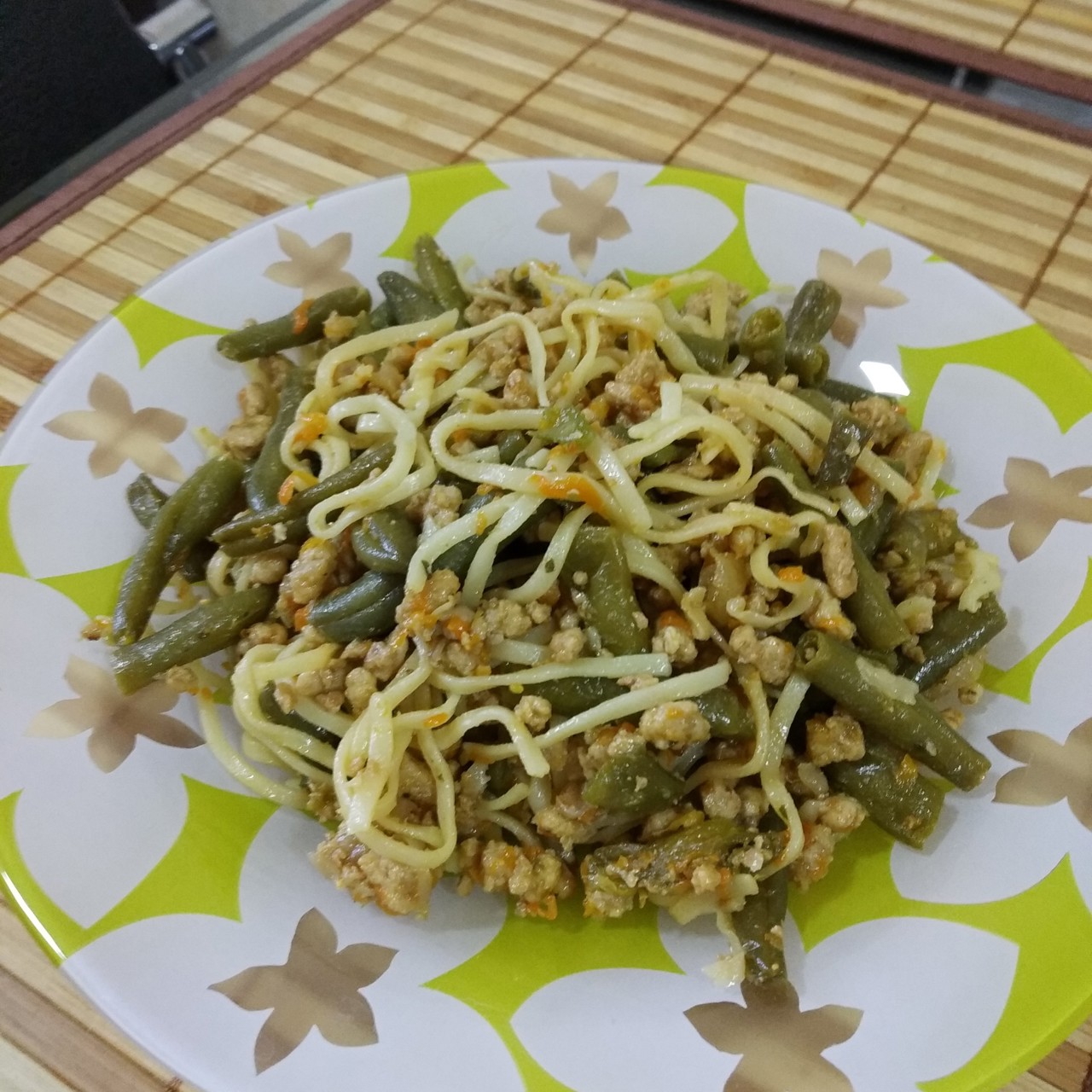 Лапша со спаржевой фасолью