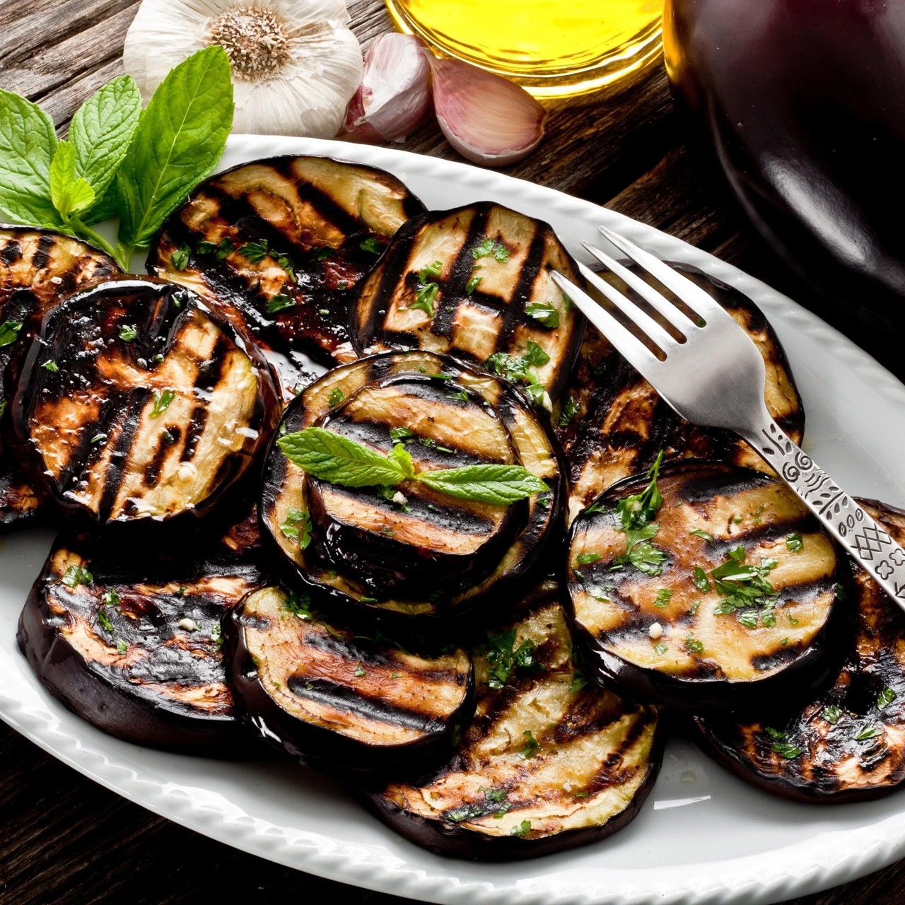 Melanzane grigliate (баклажаны на гриле под оливковым маслом)