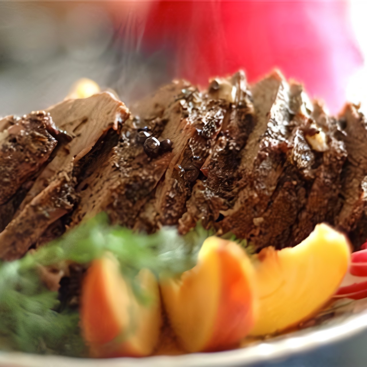 Рулет из оленины с черносливом и грецкими орехами