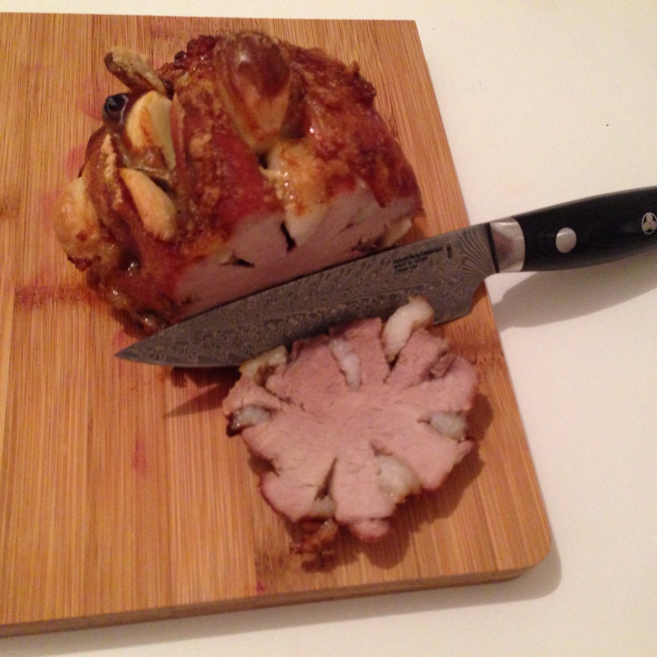 Свинина, запеченная куском