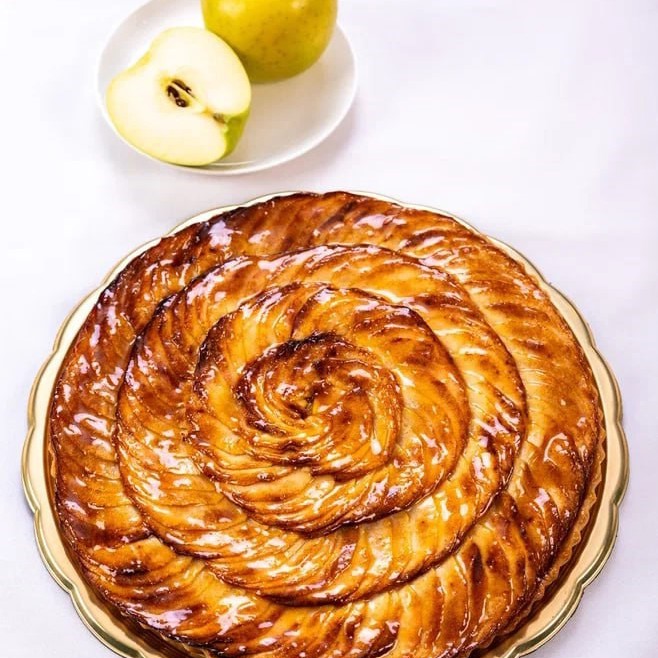 Яблочный тарт «с розой»