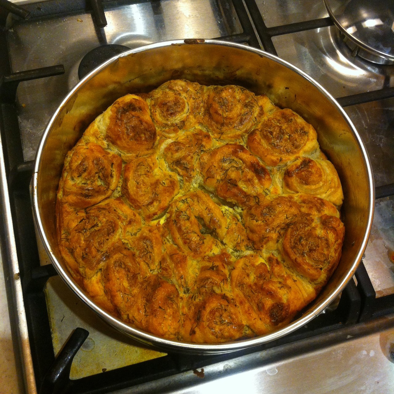 Закусочный пирог с брынзой