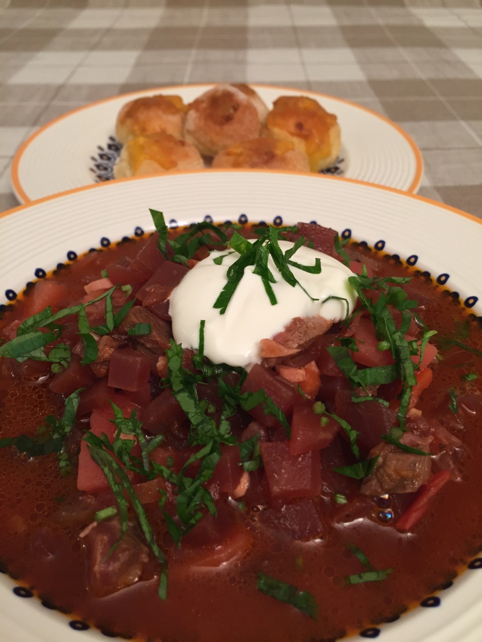 Борщ с курицей, говядиной и языком по-домашнему