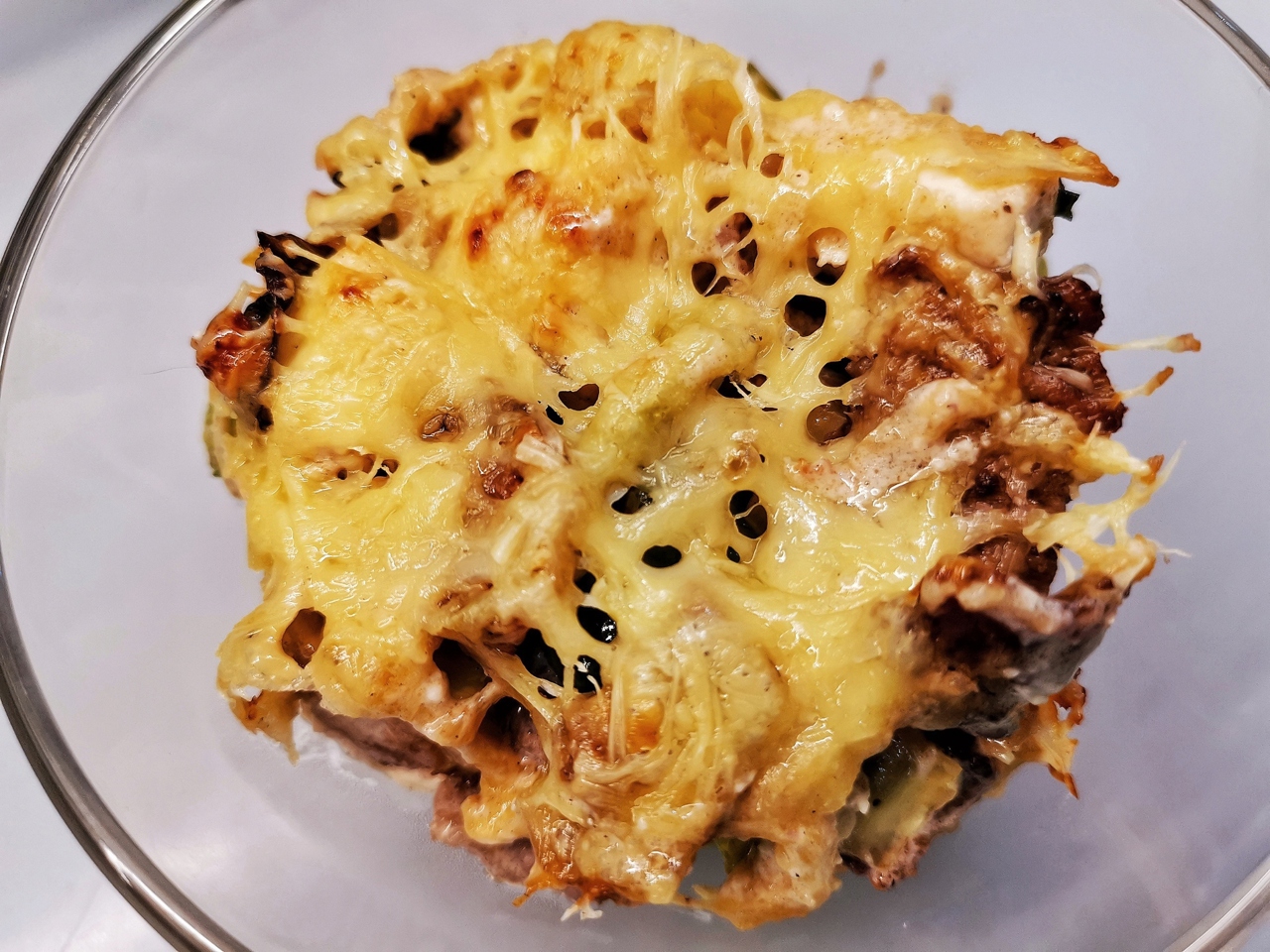 Брюссельская капуста, запеченная с адыгейским сыром