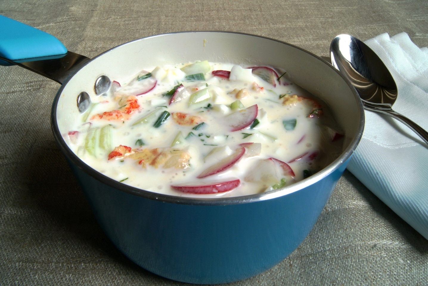 Кефирник с раковыми шейками