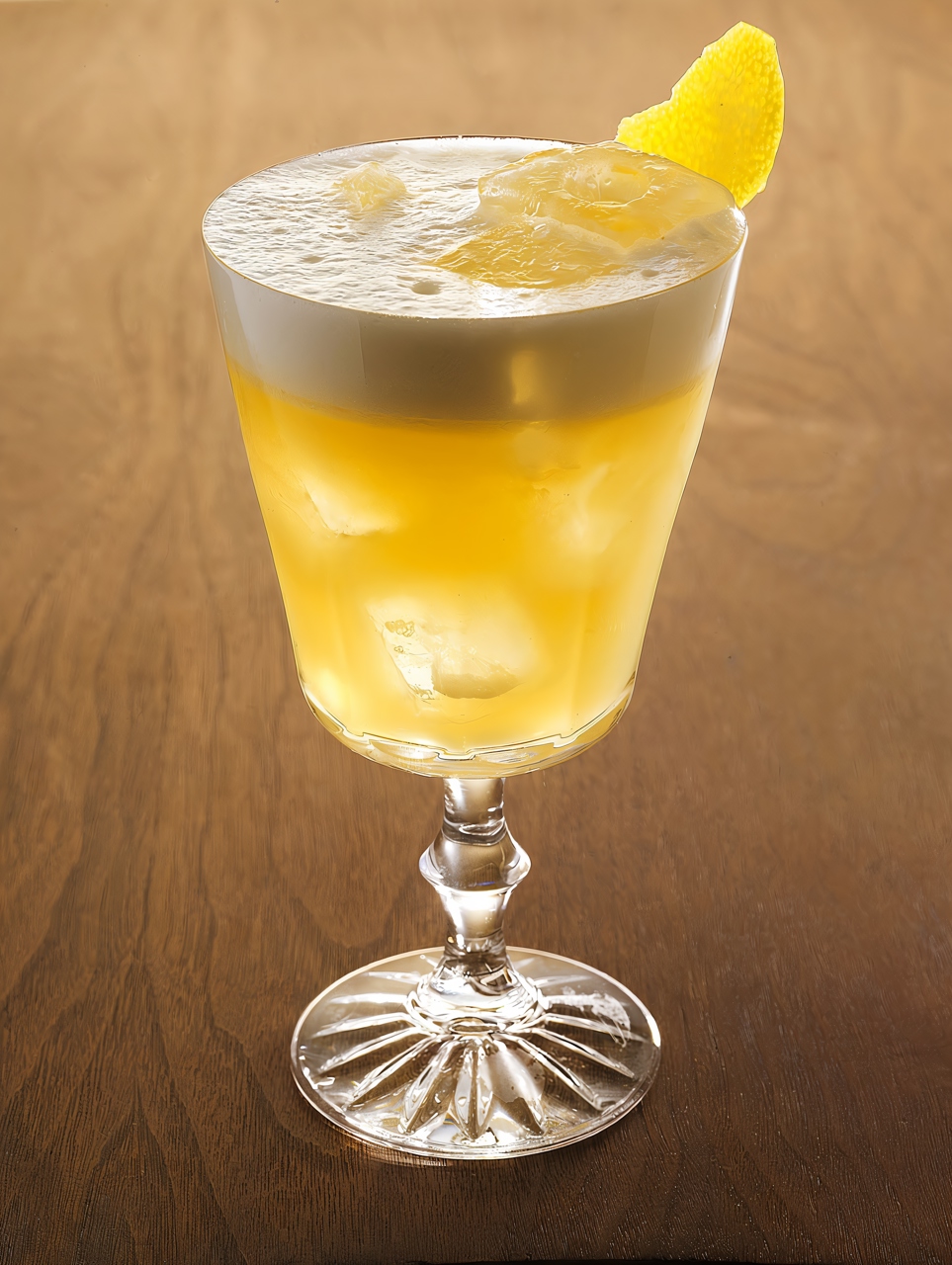 Коктейль «Виски-сауэр» (Whiskey Sour)