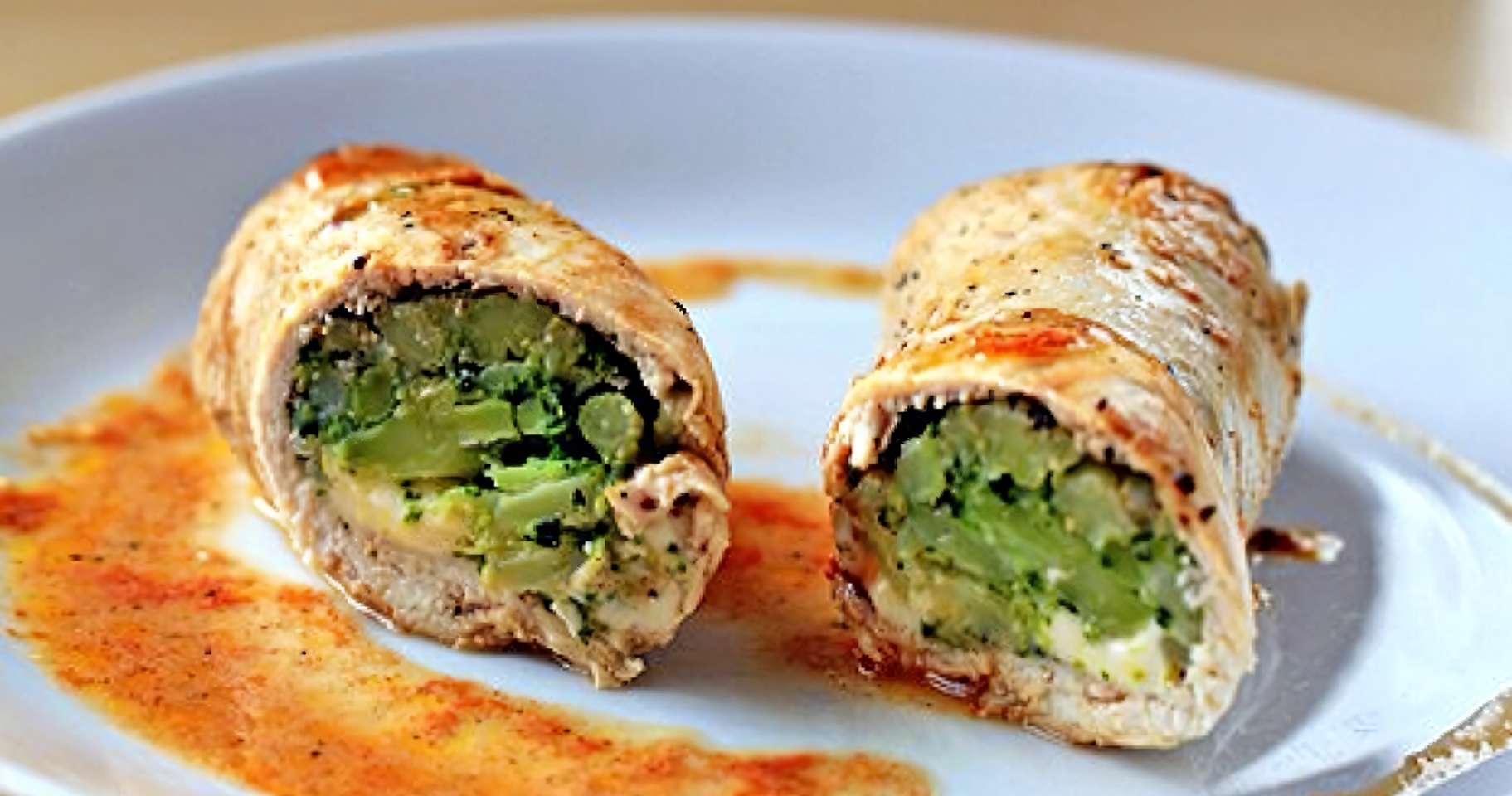 Куриные рулеты с сыром и броколли
