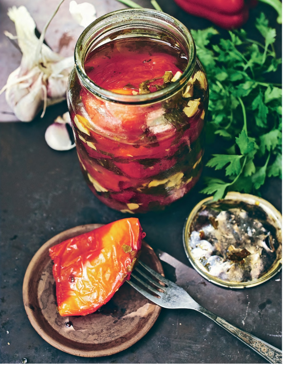 Маринованный красный перец