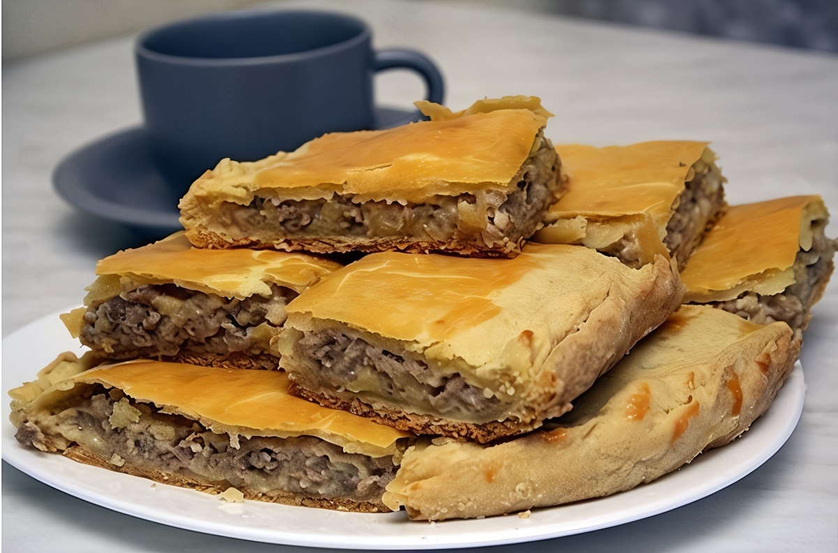 Мясной пирог с картошкой по-уральски