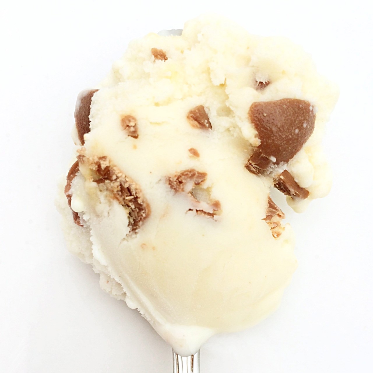 Мороженое с солодовым молоком и конфетами Maltesers