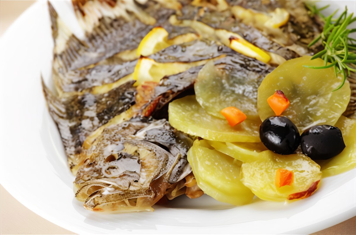 Морской язык, запеченный с белым вином