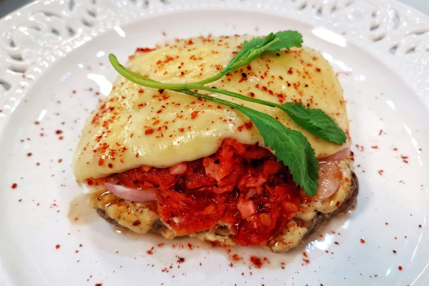 Мясо по-французски из свинины