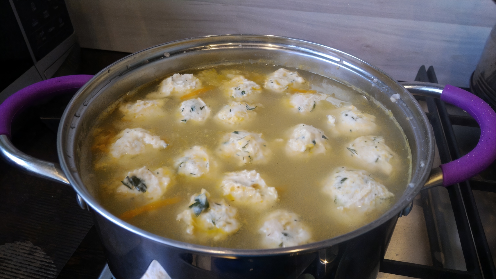 Овсяный суп с фрикадельками