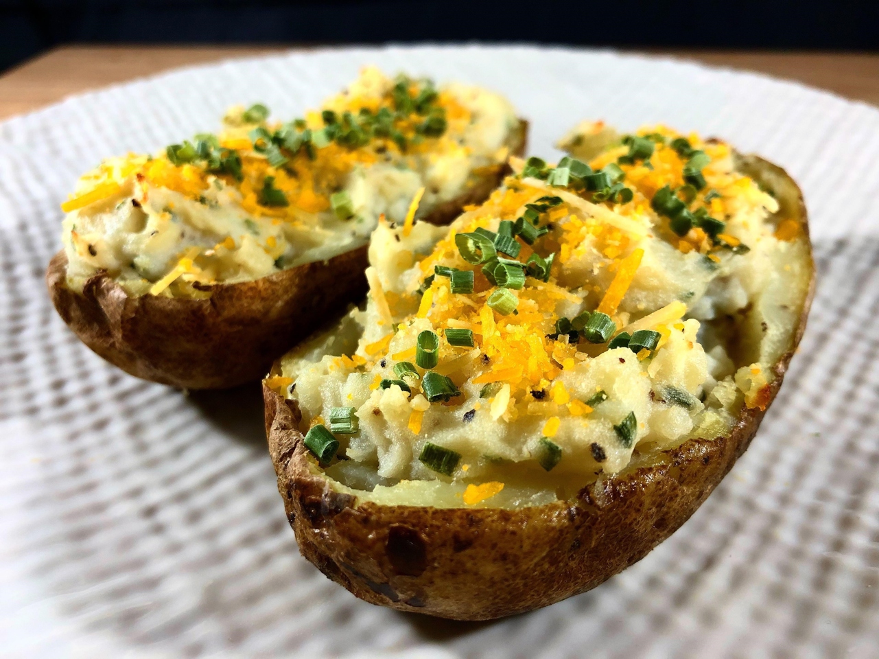 Печеный картофель с грибами и шпинатом
