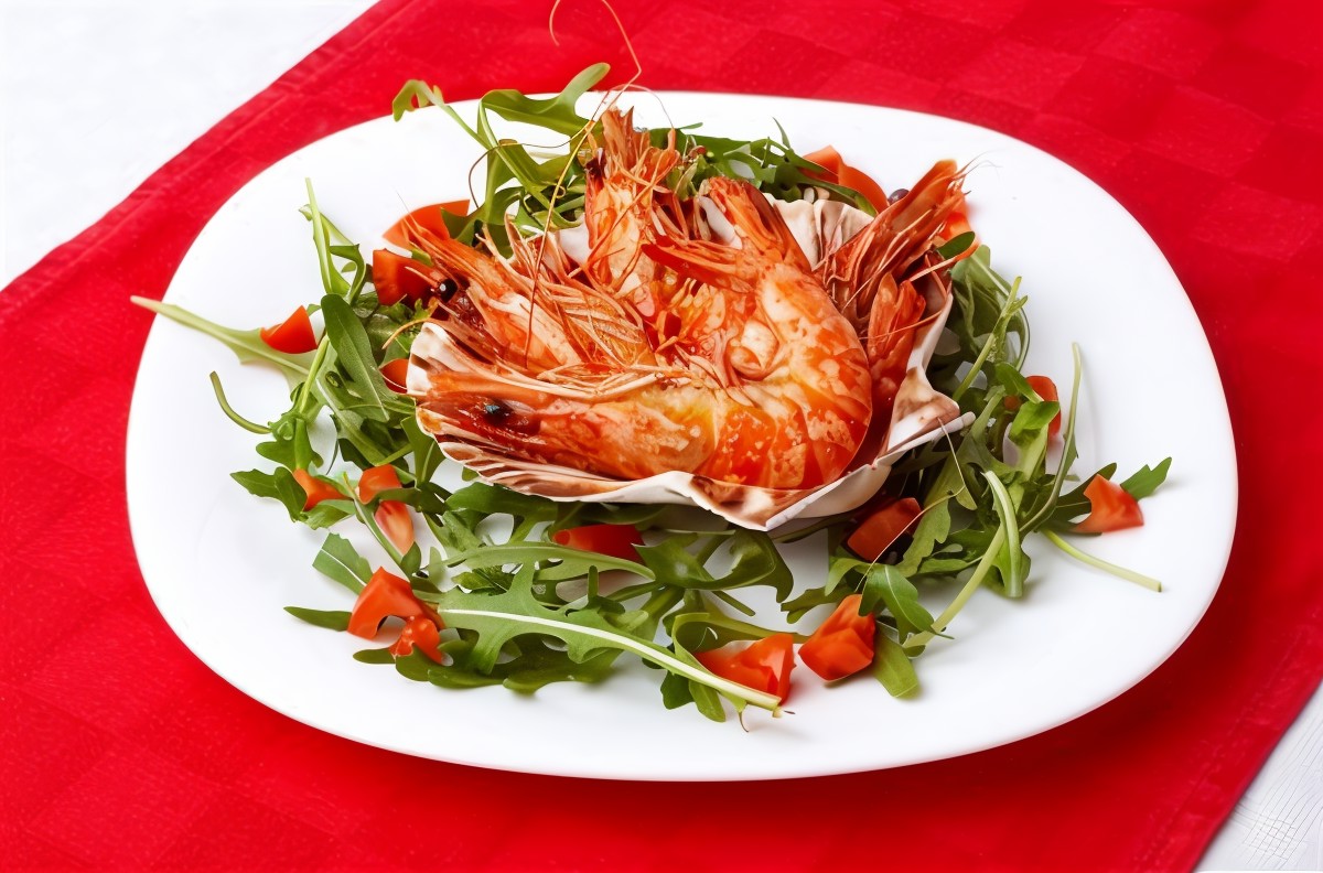Салат с рукколой