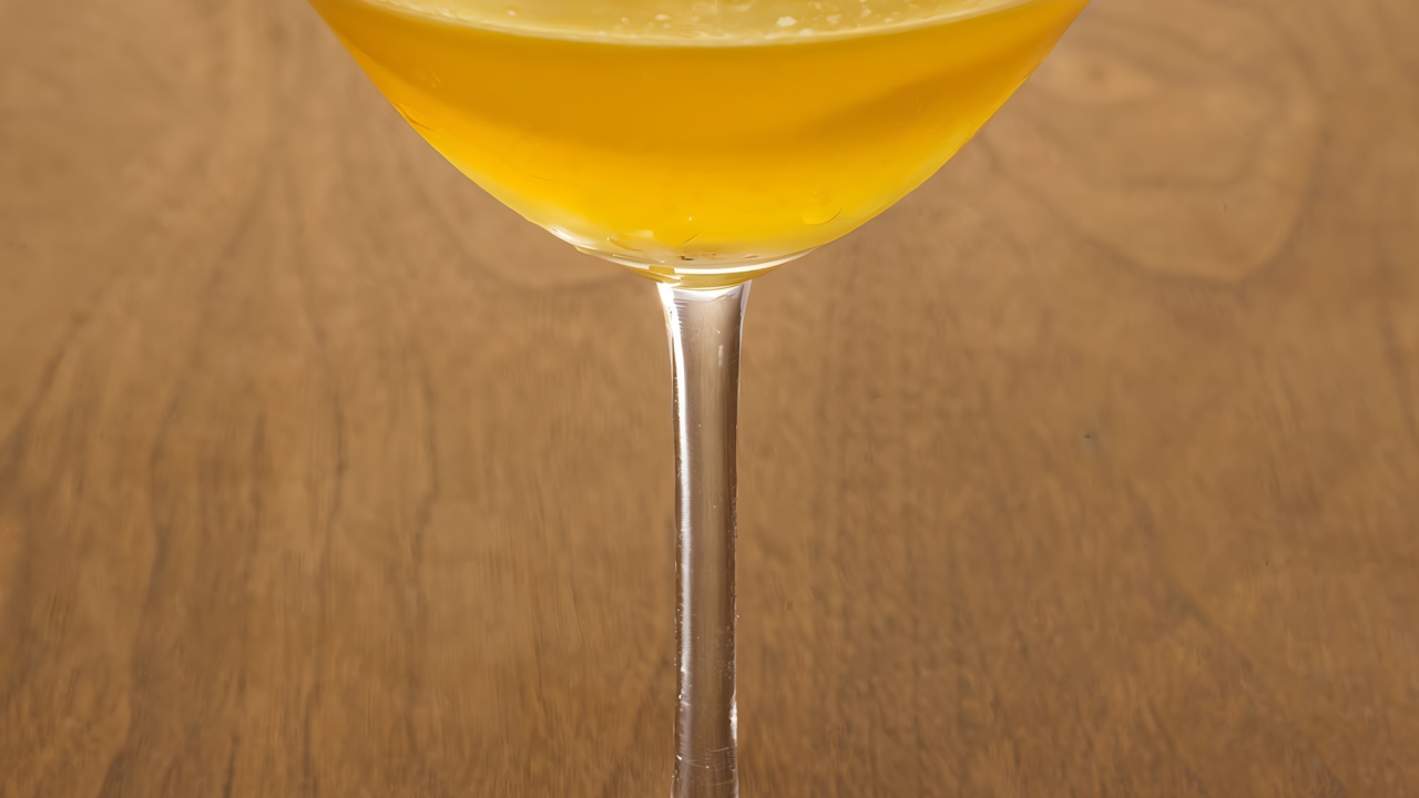 «Кальвадос-коктейль» (The Calvados Cocktail)