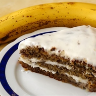 Банановый пирог в карамельной глазури