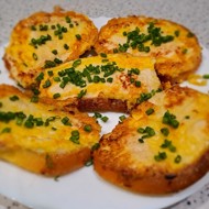 Бутерброды с куриным фаршем на сковороде