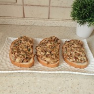 Бутерброды с шампиньонами и сыром