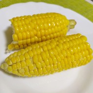 Быстрая кукуруза в микроволновке