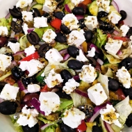 Греческий салат с халапеньо
