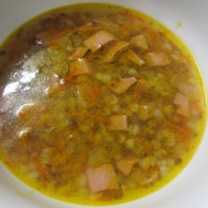Гречневый суп с колбасой