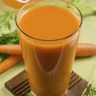 Капустно-морковный сок с имбирем
