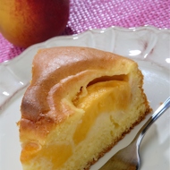 Карамельно-персиковый пирог