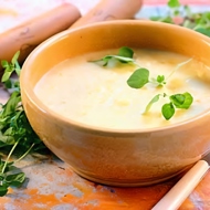 Картофельный суп с гренками