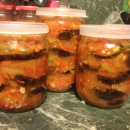 Консервированные баклажаны в томатном соусе