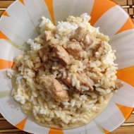 Кусочки куриного филе с рисом
