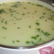Летний суп из цветной капусты с молоком
