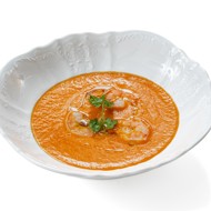 Марокканский холодный суп из запеченных перцев с креветками