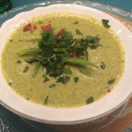 Мятный крем-суп из горошка и кукурузы