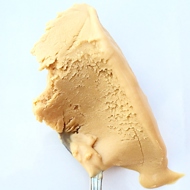 Мороженое с карамелизованным белым шоколадом