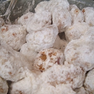 Ореховое печенье в сахарной пудре