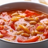 Острый суп с красной фасолью