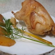 Перепел с яблоками запеченный в духовке