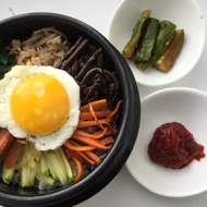 Пибимпап (корейское блюдо)