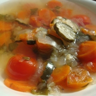 Постный суп с томатами черри и укропом