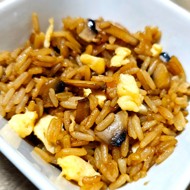 Рис с грибами в соусе терияки